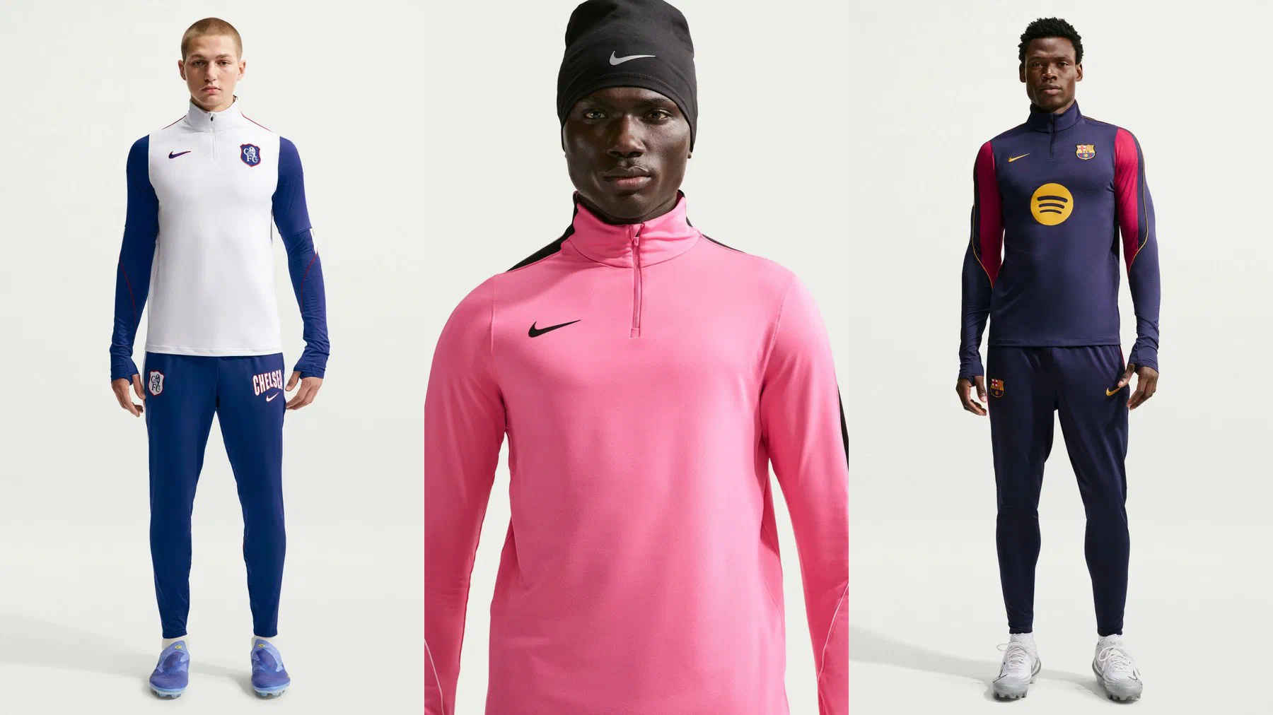 Tenue Strike de Chelsea blanche et bleue portée, haut Strike rose sans écusson et tenue Strike du Barça bleu marine à manches grenat